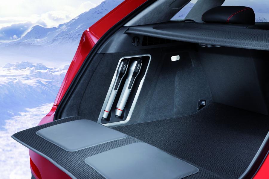 Багажник Audi Q3 Vail Concept (8U) 2012 года  (фото 21 из 34)